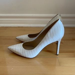 Sam Edelman Hazel white heels (never worn)